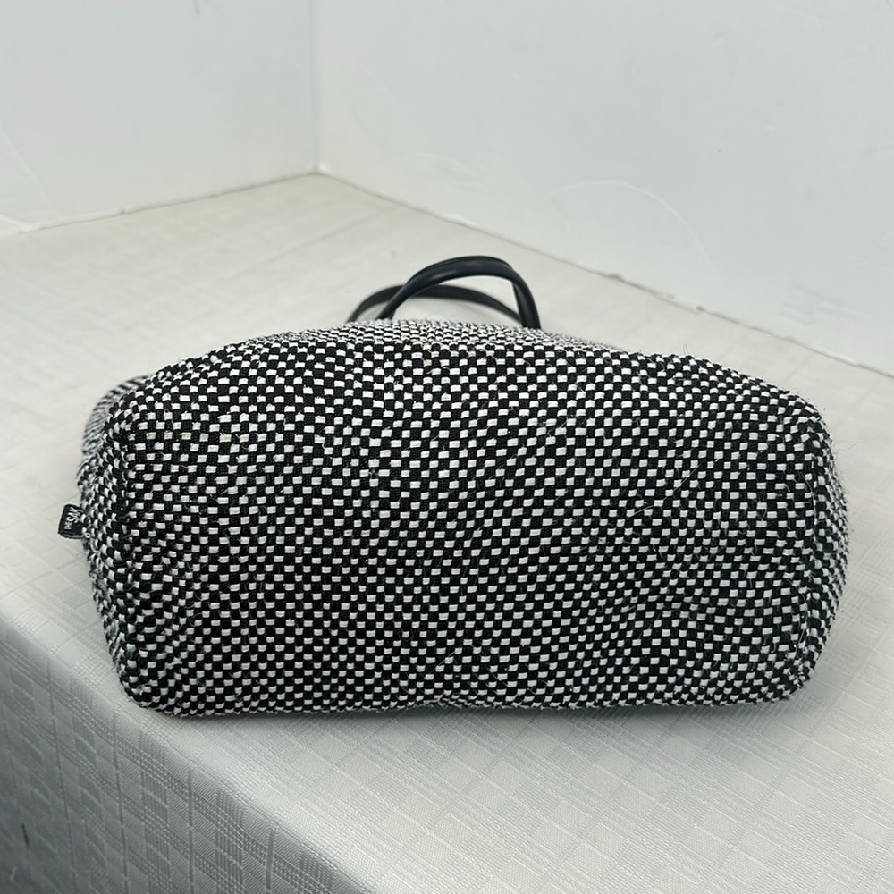 The Sak black and white houndstooth woven nylon bag - Picture 5 of 9